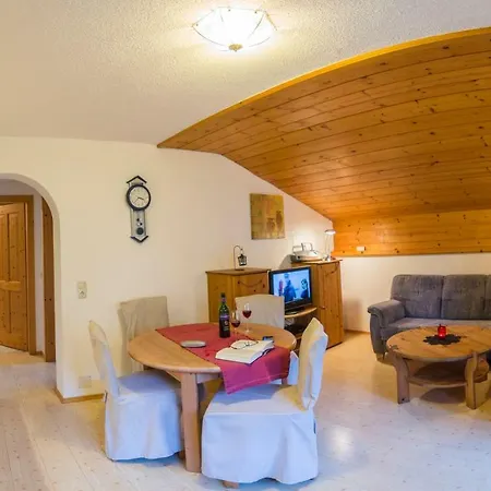 Bergquell Apartment Tannheim